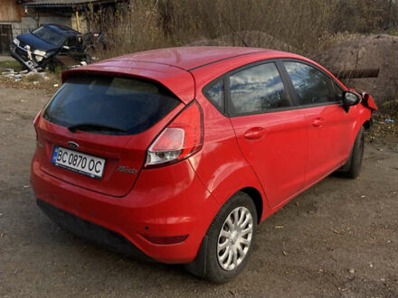 Червоний Форд Фієста, об'ємом двигуна 1 л та пробігом 80 тис. км за 2200 $, фото 1 на Automoto.ua