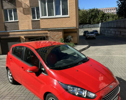 Красный Форд Фиеста, объемом двигателя 1 л и пробегом 76 тыс. км за 6900 $, фото 1 на Automoto.ua