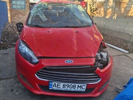 Форд Фиеста 2013 в Никополе на Automoto.ua Красный Форд Фиеста, объемом двигателя 1 л и пробегом 157 тыс. км за 2500 $, фото 1 на Automoto.ua