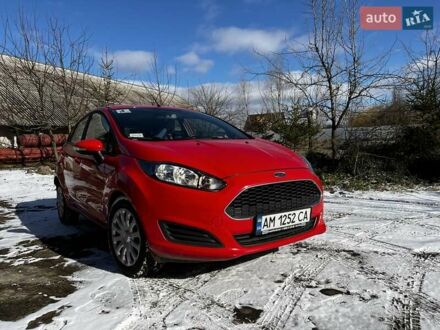 Форд Фієста 2015 у Радомышле на Automoto.ua Червоний Форд Фієста, об'ємом двигуна 1.3 л та пробігом 115 тис. км за 7500 $, фото 1 на Automoto.ua