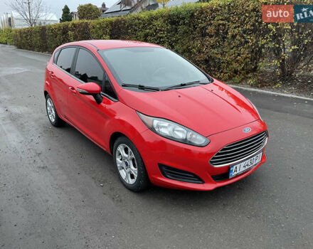 Красный Форд Фиеста, объемом двигателя 1.6 л и пробегом 127 тыс. км за 8000 $, фото 1 на Automoto.ua