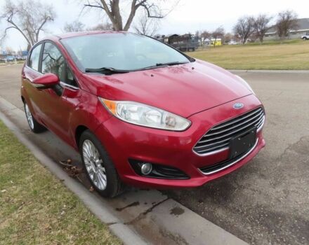 Червоний Форд Фієста, об'ємом двигуна 1.6 л та пробігом 77 тис. км за 4800 $, фото 1 на Automoto.ua