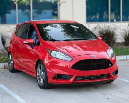 Червоний Форд Фієста, об'ємом двигуна 1.6 л та пробігом 71 тис. км за 4900 $, фото 1 на Automoto.ua