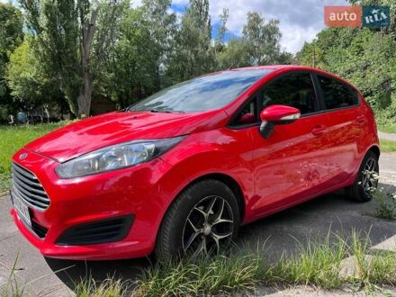 Красный Форд Фиеста, объемом двигателя 1 л и пробегом 102 тыс. км за 7000 $, фото 1 на Automoto.ua