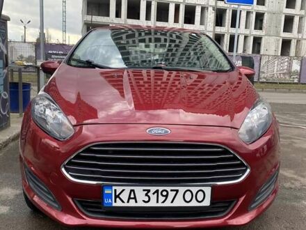 Форд Фієста 2017 у Києві на Automoto.ua Червоний Форд Фієста, об'ємом двигуна 1.6 л та пробігом 158 тис. км за 8300 $, фото 1 на Automoto.ua