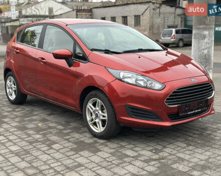 Красный Форд Фиеста, объемом двигателя 1.6 л и пробегом 189 тыс. км за 8999 $, фото 1 на Automoto.ua