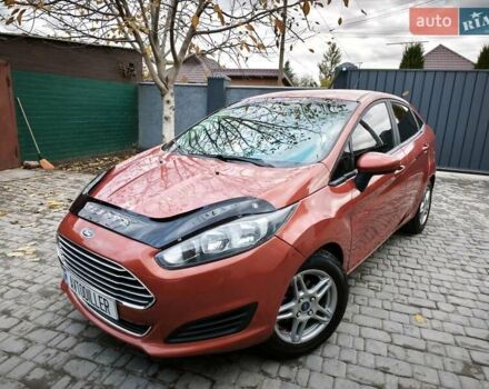 Красный Форд Фиеста, объемом двигателя 1.6 л и пробегом 113 тыс. км за 6900 $, фото 1 на Automoto.ua