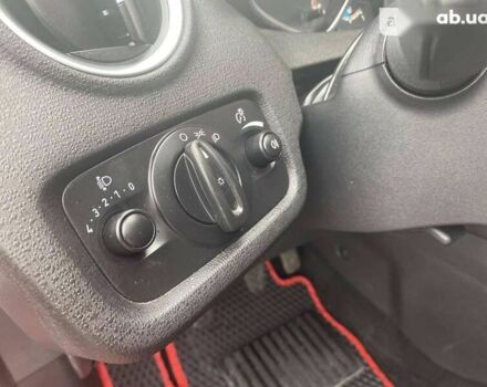 Форд Фиеста, объемом двигателя 1 л и пробегом 108 тыс. км за 6800 $, фото 6 на Automoto.ua