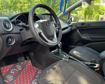 Форд Фиеста, объемом двигателя 1.6 л и пробегом 46 тыс. км за 8500 $, фото 23 на Automoto.ua