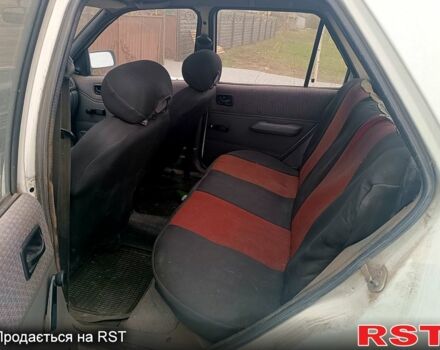 Форд Фиеста, объемом двигателя 18 л и пробегом 0 тыс. км за 1000 $, фото 3 на Automoto.ua