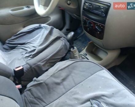 Форд Фиеста, объемом двигателя 1.8 л и пробегом 236 тыс. км за 1500 $, фото 12 на Automoto.ua