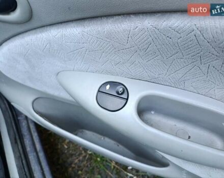Форд Фиеста, объемом двигателя 1.8 л и пробегом 236 тыс. км за 1500 $, фото 10 на Automoto.ua
