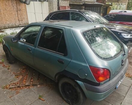 Форд Фиеста, объемом двигателя 1.1 л и пробегом 300 тыс. км за 500 $, фото 2 на Automoto.ua