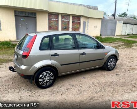 Форд Фиеста, объемом двигателя 1.3 л и пробегом 234 тыс. км за 3350 $, фото 2 на Automoto.ua