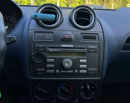 Форд Фиеста, объемом двигателя 1.3 л и пробегом 198 тыс. км за 4450 $, фото 11 на Automoto.ua