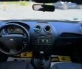 Форд Фиеста, объемом двигателя 1.3 л и пробегом 198 тыс. км за 4450 $, фото 17 на Automoto.ua