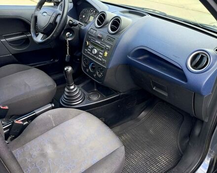 Форд Фиеста 2006 в Харькове на Automoto.ua Форд Фиеста, объемом двигателя 1.3 л и пробегом 300 тыс. км за 3499 $, фото 6 на Automoto.ua