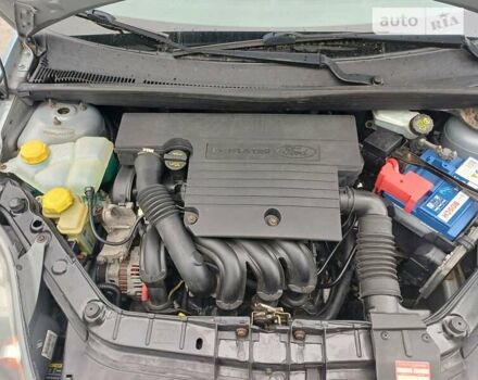 Форд Фієста, об'ємом двигуна 1.4 л та пробігом 193 тис. км за 4200 $, фото 17 на Automoto.ua