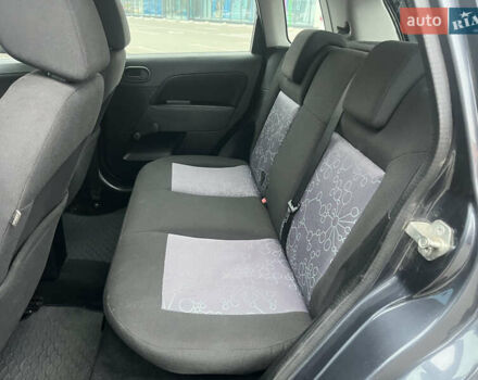 Форд Фієста, об'ємом двигуна 1.3 л та пробігом 181 тис. км за 4350 $, фото 9 на Automoto.ua