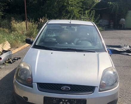 Форд Фиеста, объемом двигателя 1.2 л и пробегом 78 тыс. км за 3000 $, фото 8 на Automoto.ua