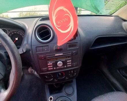 Форд Фієста, об'ємом двигуна 1.4 л та пробігом 15 тис. км за 4200 $, фото 3 на Automoto.ua