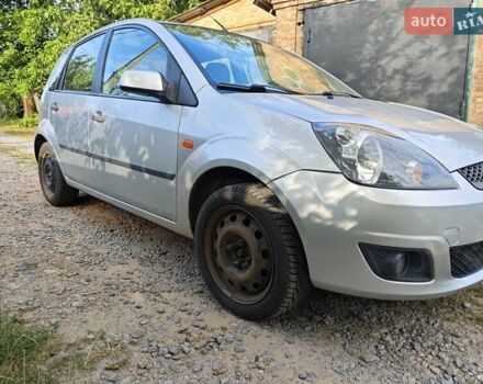 Форд Фиеста, объемом двигателя 1.4 л и пробегом 257 тыс. км за 3300 $, фото 1 на Automoto.ua