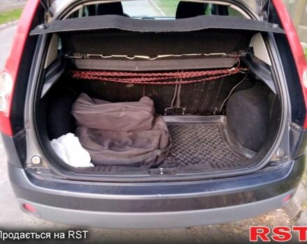Форд Фиеста, объемом двигателя 1.3 л и пробегом 264 тыс. км за 3600 $, фото 10 на Automoto.ua