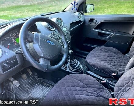Форд Фиеста, объемом двигателя 1.4 л и пробегом 200 тыс. км за 3600 $, фото 6 на Automoto.ua