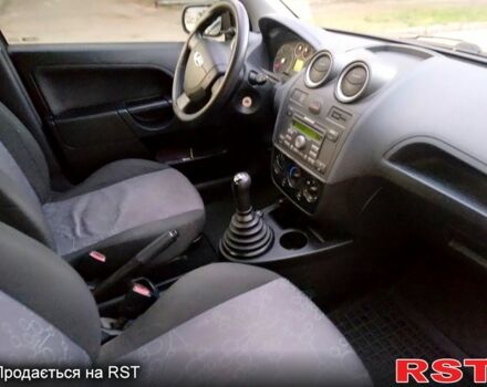 Форд Фиеста, объемом двигателя 1.3 л и пробегом 264 тыс. км за 3600 $, фото 4 на Automoto.ua
