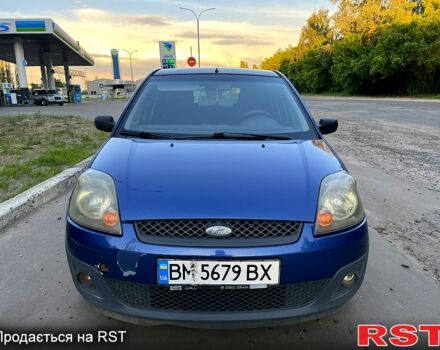 Форд Фиеста, объемом двигателя 1.4 л и пробегом 200 тыс. км за 3600 $, фото 2 на Automoto.ua