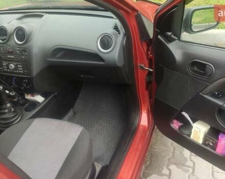 Форд Фиеста, объемом двигателя 1.25 л и пробегом 290 тыс. км за 4500 $, фото 6 на Automoto.ua