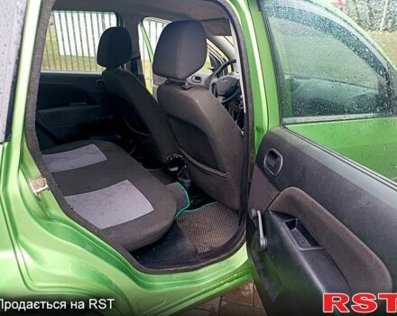 Форд Фиеста, объемом двигателя 1.4 л и пробегом 229 тыс. км за 4750 $, фото 5 на Automoto.ua