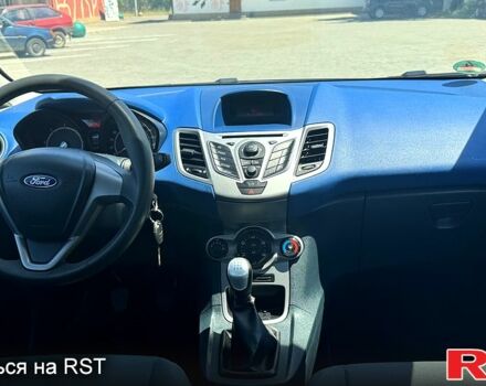 Форд Фиеста, объемом двигателя 1.6 л и пробегом 190 тыс. км за 5600 $, фото 8 на Automoto.ua