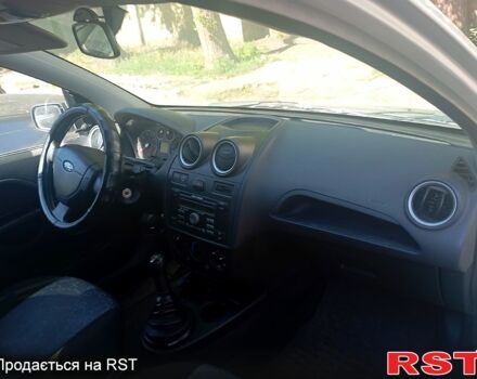 Форд Фієста, об'ємом двигуна 1.4 л та пробігом 198 тис. км за 3800 $, фото 5 на Automoto.ua
