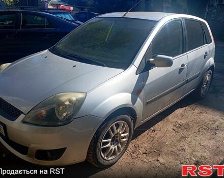 Форд Фієста, об'ємом двигуна 1.4 л та пробігом 198 тис. км за 3800 $, фото 6 на Automoto.ua