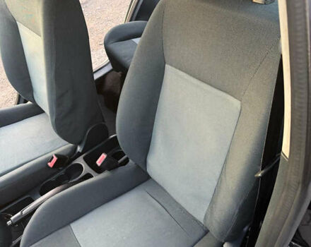 Форд Фиеста, объемом двигателя 1.4 л и пробегом 192 тыс. км за 6200 $, фото 20 на Automoto.ua