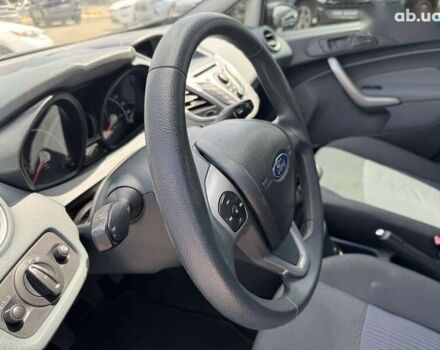 Форд Фієста, об'ємом двигуна 1.4 л та пробігом 278 тис. км за 4990 $, фото 12 на Automoto.ua