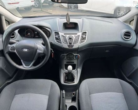 Форд Фієста, об'ємом двигуна 1.4 л та пробігом 278 тис. км за 4990 $, фото 23 на Automoto.ua