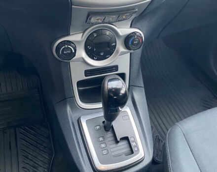 Форд Фиеста 2011 в Чернигове на Automoto.ua Форд Фиеста, объемом двигателя 1.4 л и пробегом 218 тыс. км за 5600 $, фото 13 на Automoto.ua