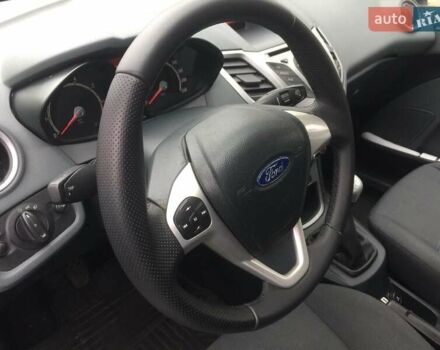 Форд Фиеста, объемом двигателя 1.25 л и пробегом 126 тыс. км за 7500 $, фото 10 на Automoto.ua
