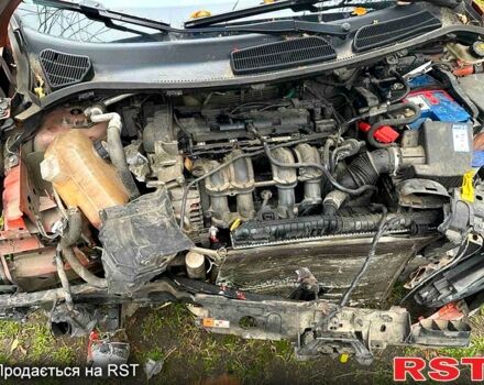 Форд Фиеста, объемом двигателя 1.4 л и пробегом 84 тыс. км за 3790 $, фото 8 на Automoto.ua