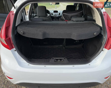 Форд Фиеста, объемом двигателя 1.4 л и пробегом 208 тыс. км за 7100 $, фото 19 на Automoto.ua