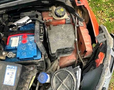 Форд Фиеста, объемом двигателя 1.4 л и пробегом 84 тыс. км за 3790 $, фото 11 на Automoto.ua