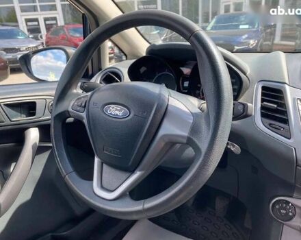 Форд Фиеста, объемом двигателя 1.4 л и пробегом 281 тыс. км за 5200 $, фото 11 на Automoto.ua
