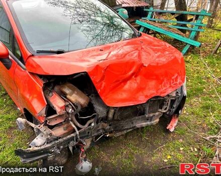Форд Фиеста, объемом двигателя 1.4 л и пробегом 84 тыс. км за 3790 $, фото 6 на Automoto.ua