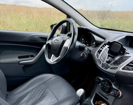 Форд Фиеста, объемом двигателя 1.6 л и пробегом 199 тыс. км за 5800 $, фото 8 на Automoto.ua