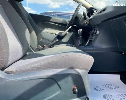 Форд Фиеста, объемом двигателя 1.4 л и пробегом 281 тыс. км за 5200 $, фото 12 на Automoto.ua