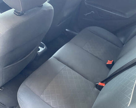 Форд Фиеста 2011 в Чернигове на Automoto.ua Форд Фиеста, объемом двигателя 1.4 л и пробегом 218 тыс. км за 5600 $, фото 12 на Automoto.ua