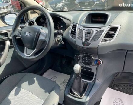Форд Фиеста, объемом двигателя 1.4 л и пробегом 281 тыс. км за 5200 $, фото 9 на Automoto.ua