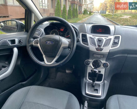 Форд Фиеста 2011 в Чернигове на Automoto.ua Форд Фиеста, объемом двигателя 1.4 л и пробегом 218 тыс. км за 5600 $, фото 15 на Automoto.ua